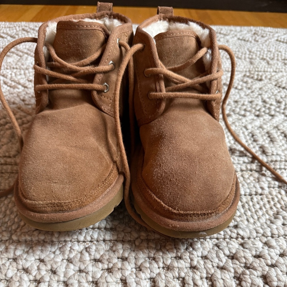 Ugg lace up women’s boots size 9